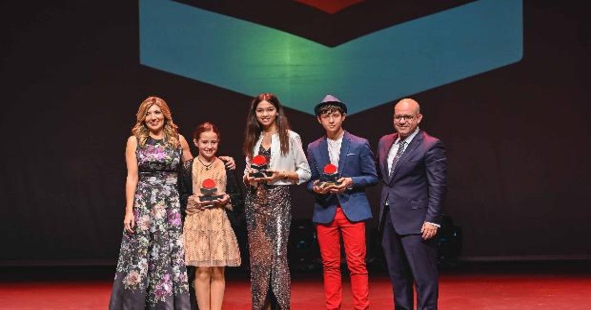 Círculo Rojo anuncia los autores ganadores de la VI Gala de las Letras celebrada en el Auditorio de Roquetas