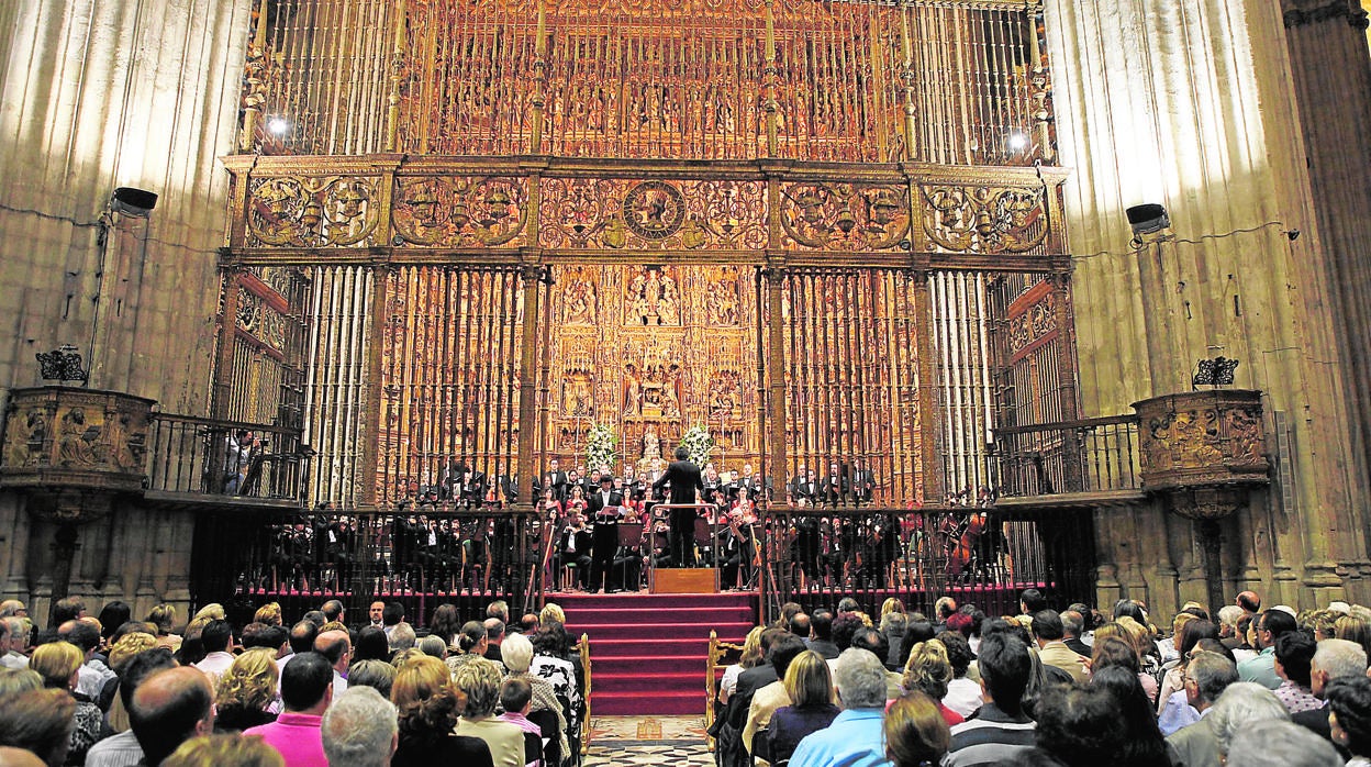 Interpretación del «Miserere», de Eslava, en la Catedral de Sevilla