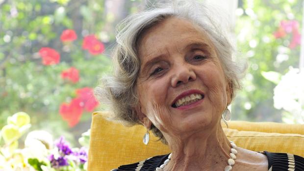 Elena Poniatowska: «Se me quedaron un montón de novelas en los bolsillos»