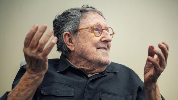 Vox vetó en el Congreso una declaración en recuerdo de Juan Genovés, el pintor de la reconciliación entre los españoles