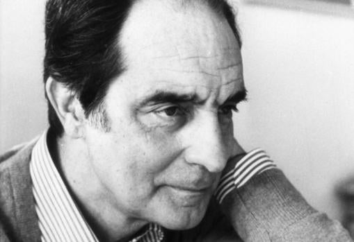 El escritor italiano Italo Calvino