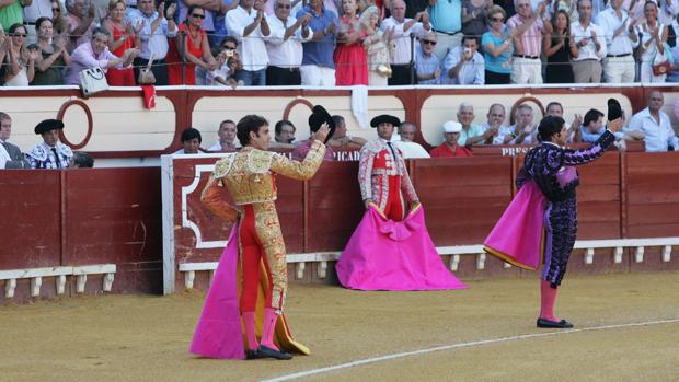 Garzón llega a un acuerdo con el ayuntamiento de El Puerto de Santa María para dar toros este verano