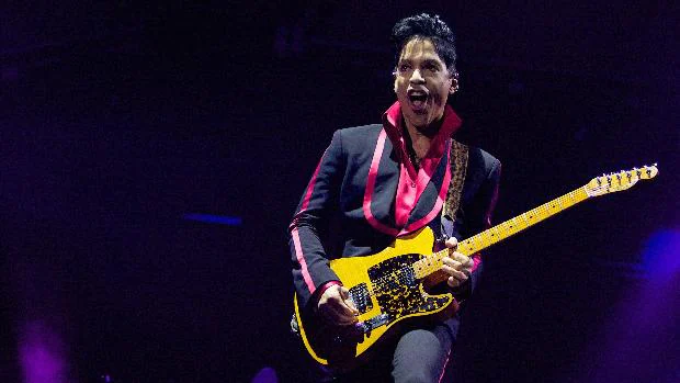 Prince regresa a lo grande con una descomunal reedición de «Sign O'The Times»