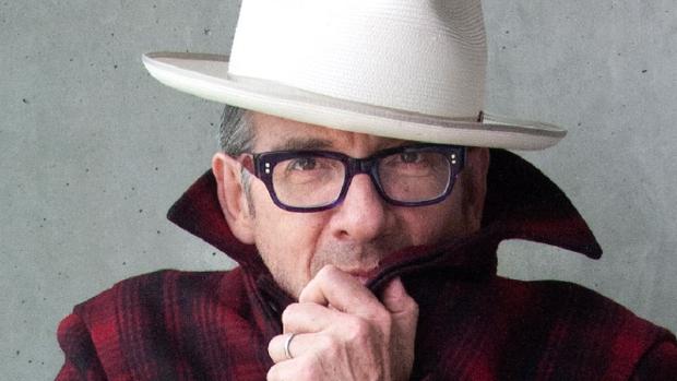 Elvis Costello vuelve con el single «Hetty O'Hara Confidential»