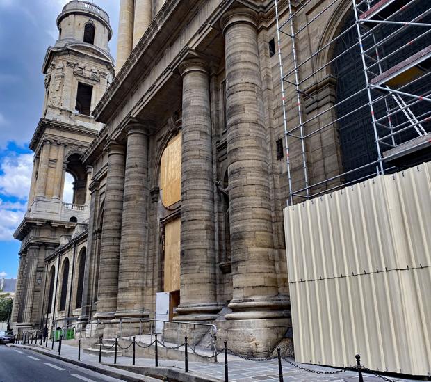 Más de 5.000 iglesias francesas, amenazadas
