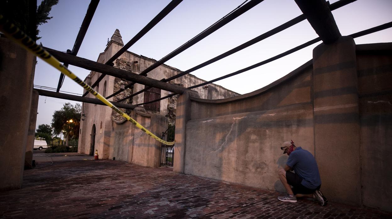 La misión española de San Gabriel Arcángel, tras el suceso