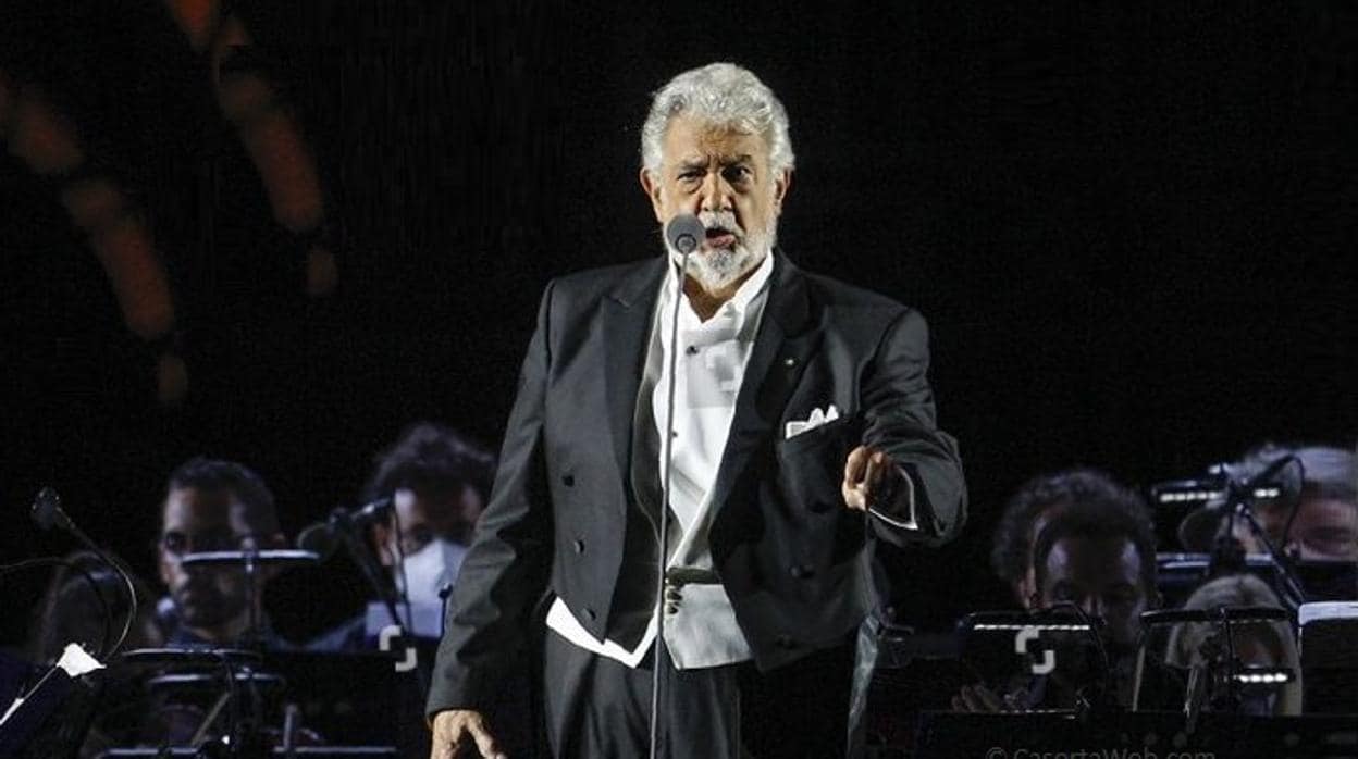 Plácido Domingo, durante su actuación en Nápoles