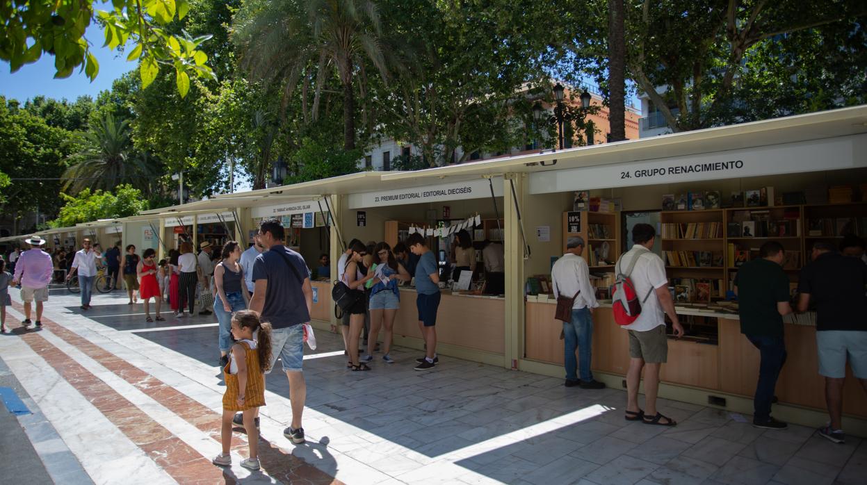 Una imagen de la última edición celebrada de la Feria del Libro de Sevila