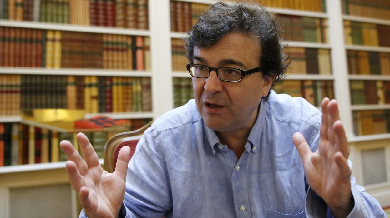 El novelista español Javier Cercas