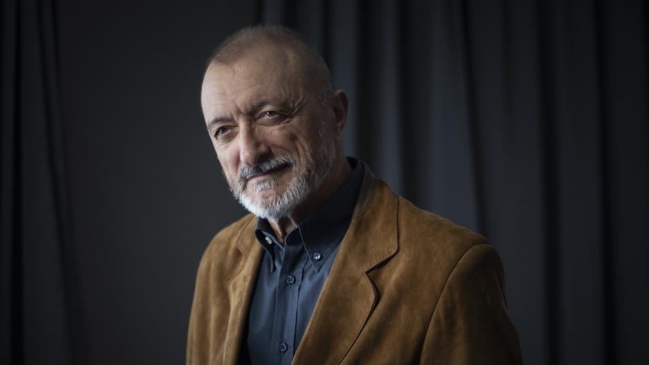 Arturo Pérez-Reverte: «La Guerra Civil fue complejísima. Los discursos de buenos y malos son peligrosos»