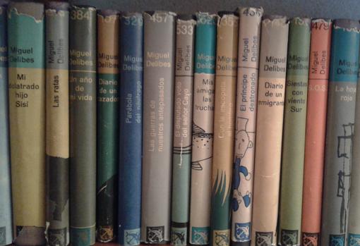 Sus obras, publicadas en la colección Áncora y Delfín, de Destino