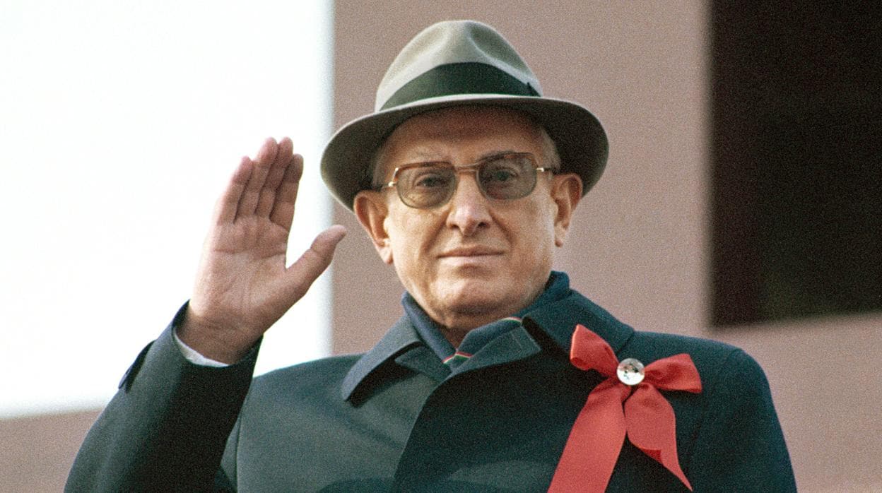 Yuri Andropov, el hombre que odiaba Juan Pablo II y dirigió al KGB con mano de hierro en la Guerra Fría
