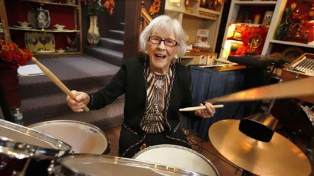 Muere a los 107 años Viola Smith, la baterista más longeva de la historia