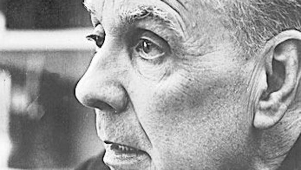 La viuda de Borges encuentra un texto inédito del autor argentino escrito siete meses antes de morir