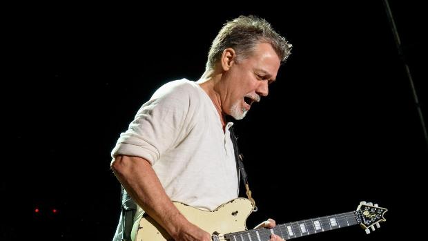 El icono del rock Eddie Van Halen también tenía cáncer de pulmón y un tumor cerebral