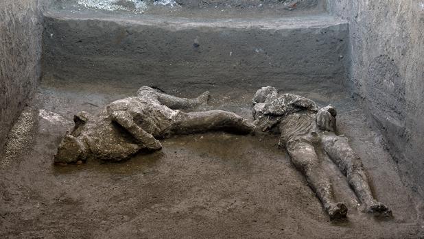La historiadora Mary Beard plantea dudas al sensacional descubrimiento en Pompeya