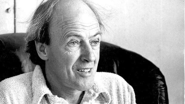 La familia de Roald Dahl pide disculpas por el antisemitismo del escritor