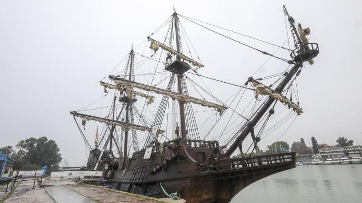 El navío se encuentra desde este fin de semana atracado en el Muelle de las Delicias de Sevilla