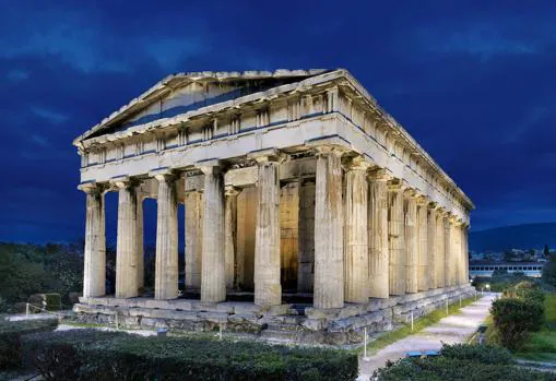 Atenas renueva con una espectacular iluminación el aspecto de sus principales templos antiguos