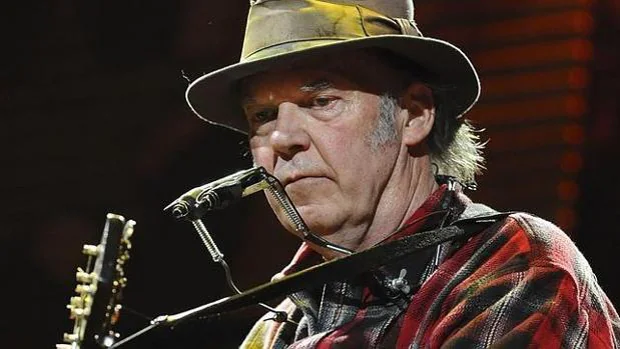 Neil Young: «Hay que empatizar con los asaltantes del Capitolio, no odiarlos, porque han sido manipulados»