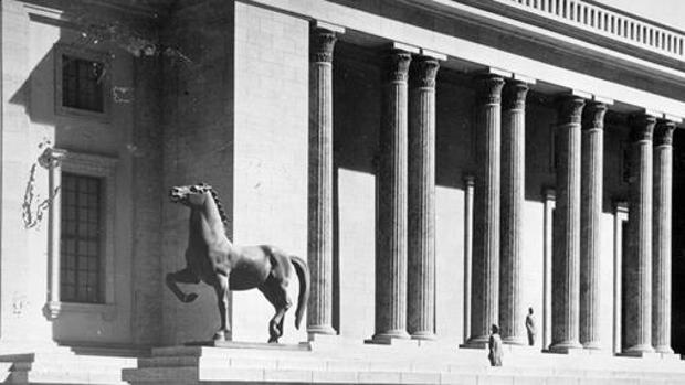 Así fue cómo «El Indiana Jones del arte» recuperó «los caballos de Hitler» desaparecidos durante 70 años