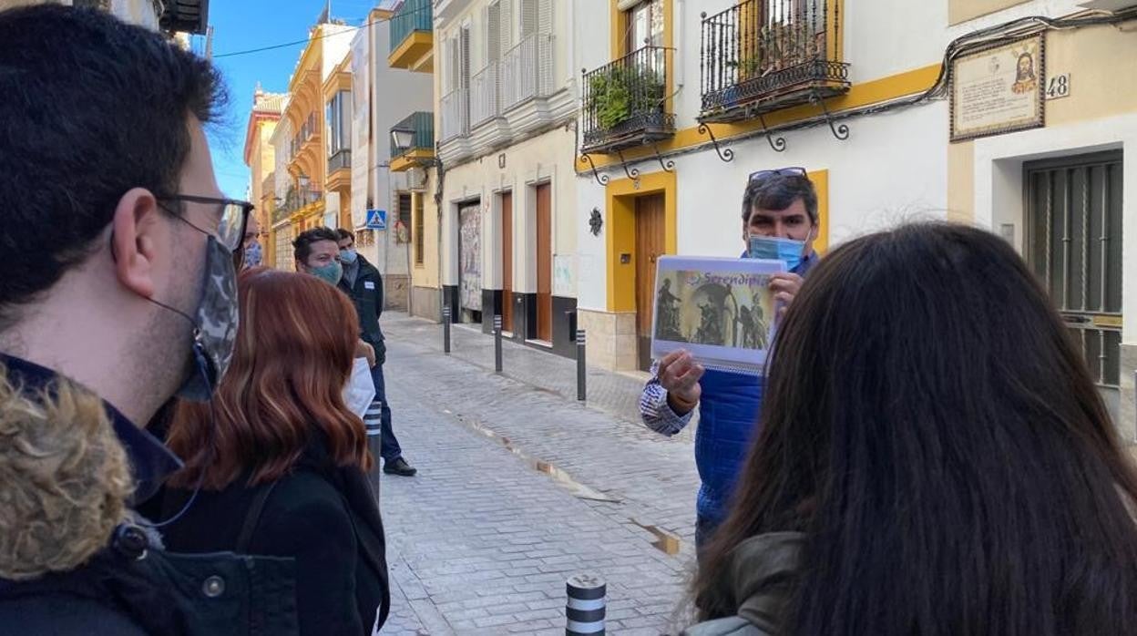 El incienso y su relación con las hermandades tiene un papel protagonista en estas rutas cofrades