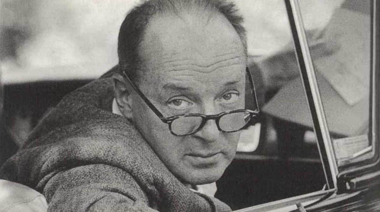 El escritor Vladimir Nabokov