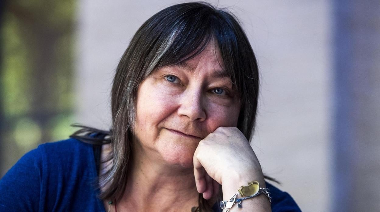 Ali Smith: «La ficción es una de las mejores formas que tenemos de acceder  a la verdad»