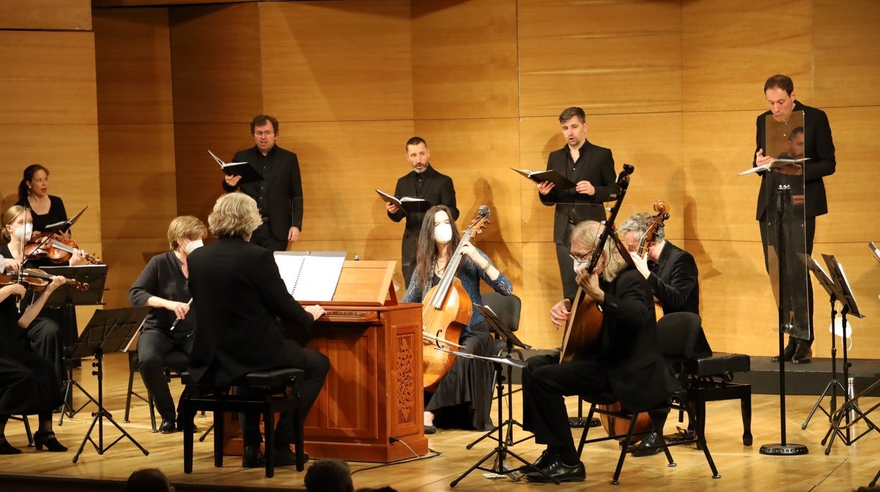 Primer concierto del Femàs celebrado en la salta Turina