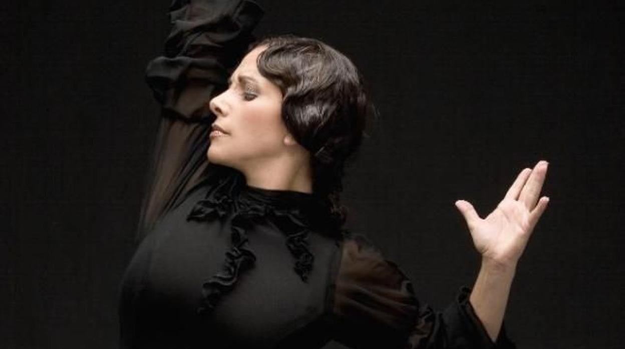 La bailaora Eva Yerbabuena, nacida en Alemania, es la últina innovadora de la danza