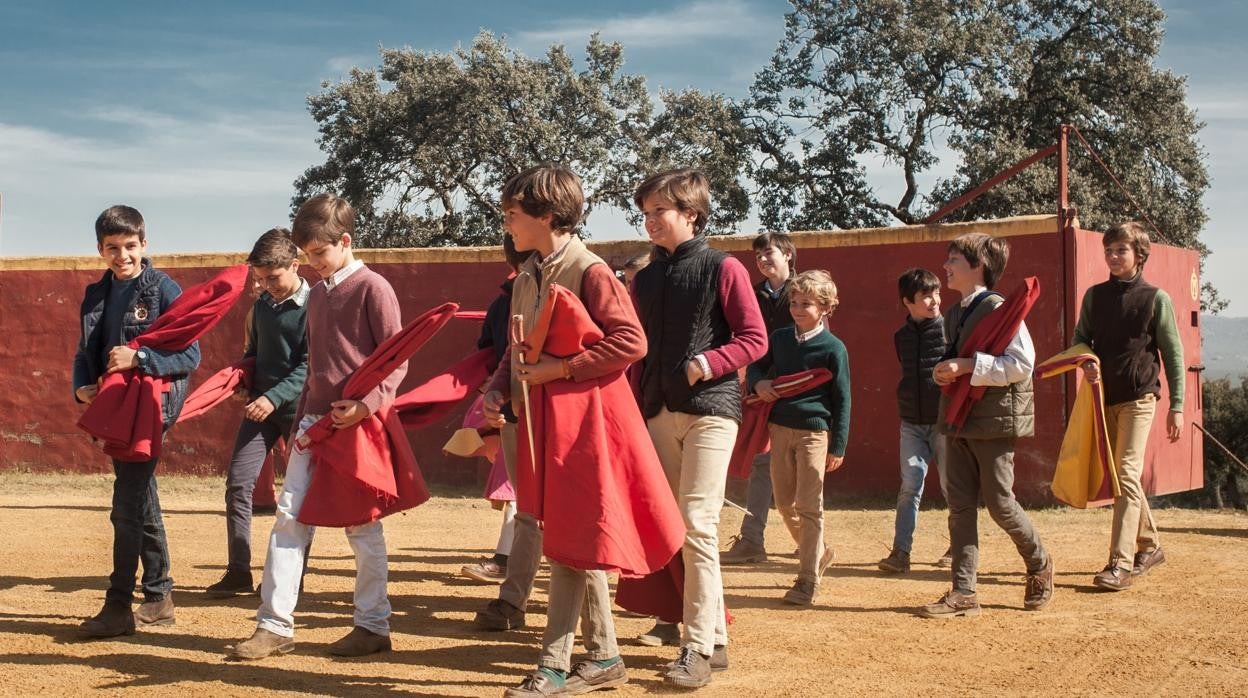 El campus taurino está dirigido para jóvenes de entre 8 y 17 años