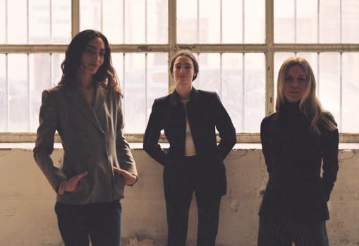 Ana Coronel de Palma, Sol Abaurrea y Cristina Herraiz, de Intersticio