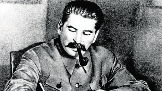 La trágica relación de Stalin y Ayuleya que acabó con un disparo en el corazón