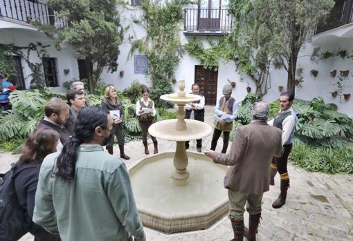 Lectura de guión previa a la grabación de una secuencia