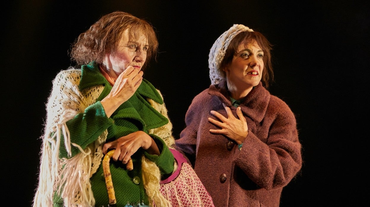 Mona Martínez y Carmen Barrantes