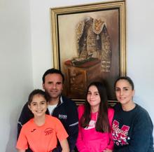Javier Sánchez Araujo, en una foto de familia