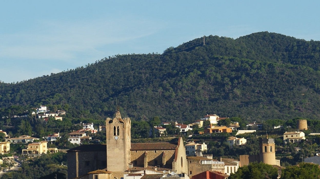 Vista del núcleo antiguo de Calonge