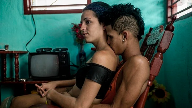El fotógrafo Álvaro Ybarra pone rostro a la revolución LGTBI cubana