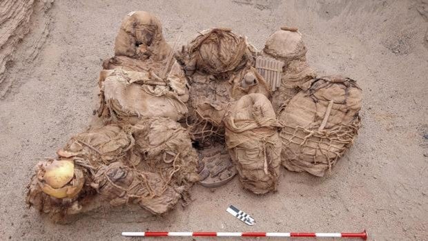 Descubierta una cámara funeraria de hace 800 años en Perú