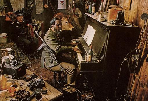 Detalle de la portada del álbum 'Underground', de Thelonius Monk, presente en la muestra