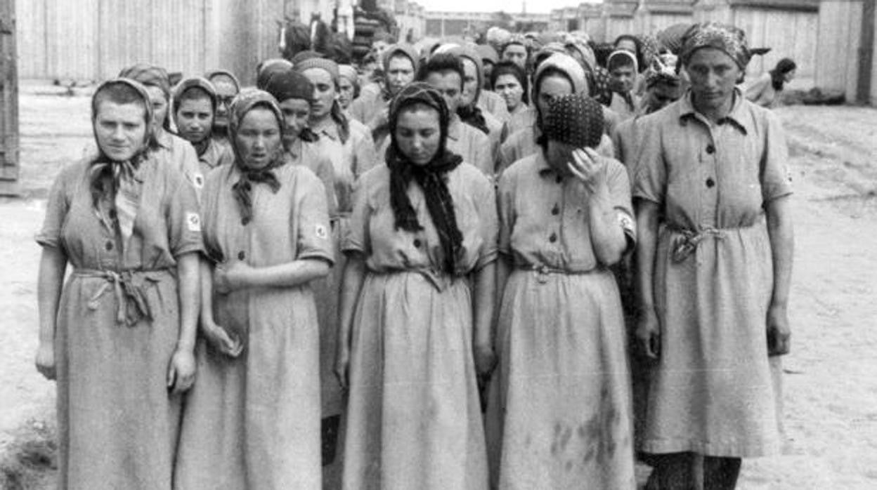 La historia de superación durante el Holocausto oculta en una caja fuerte durante décadas