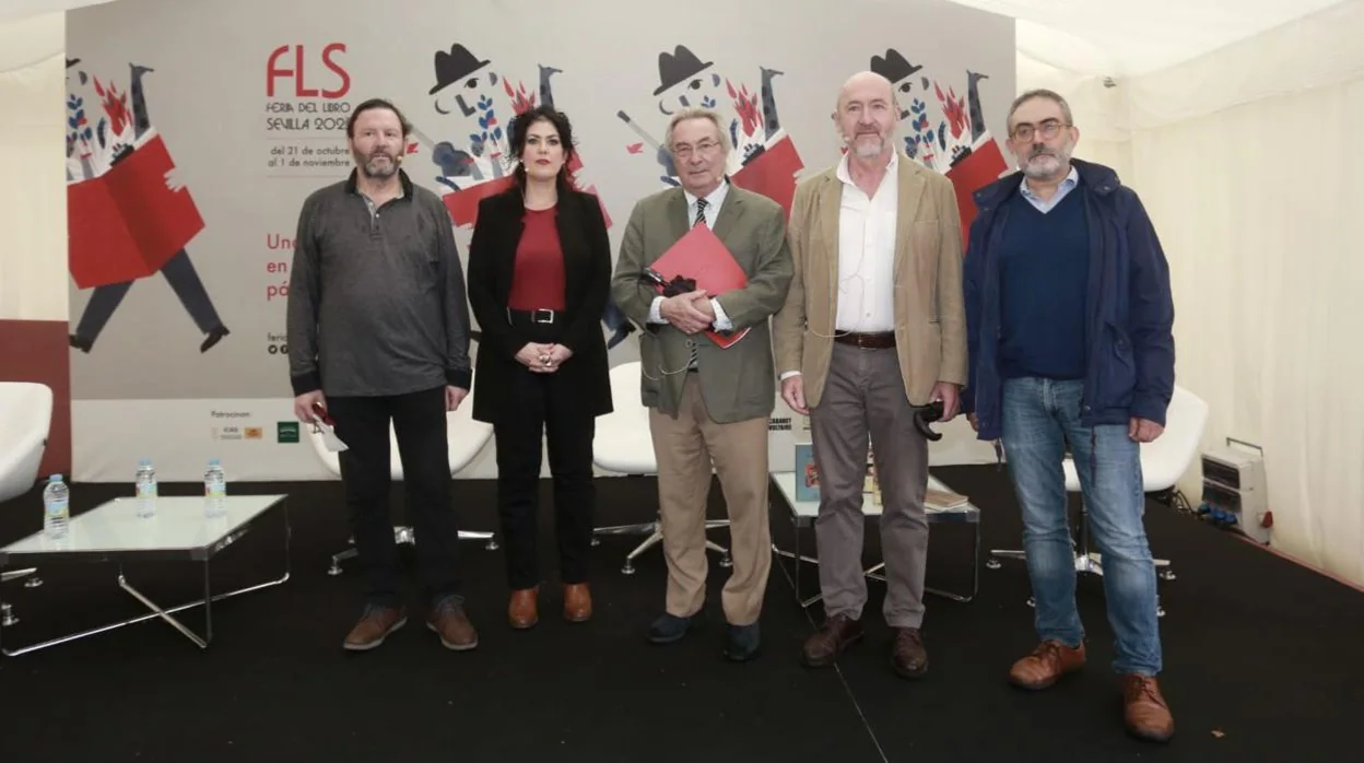 Juan Lamillar, Eva Díaz Pérez, Jacobo Cortines, Antonio Cáceres y Antonio Rivero