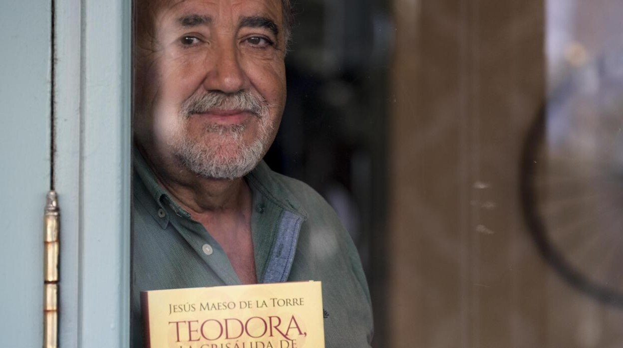 Jesús Maeso con su novela 'Teodora, la crisálida de Bizancio'