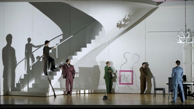 Travestismo, libertad sexual y fluidez de género en el Teatro Real