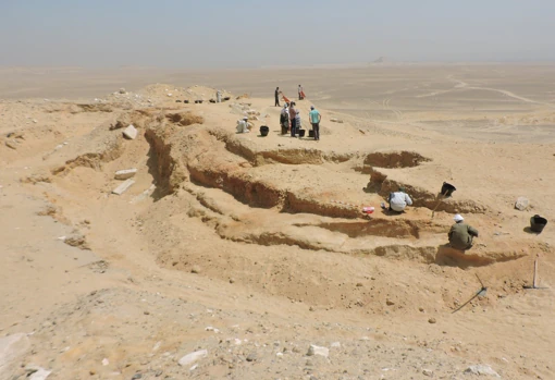 Excavaciones en Kom el-Khamasin