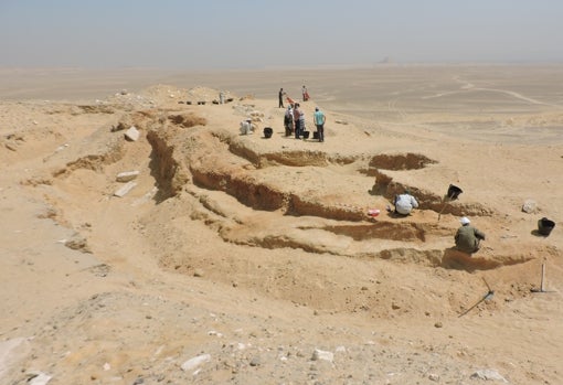 Excavaciones en Kom el-Khamasin