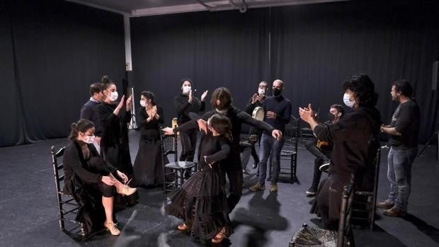 El Ballet Flamenco de Andalucía, con los futuros bailarines