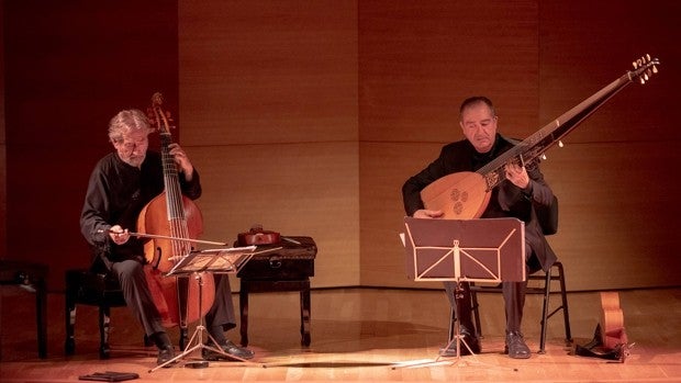 Comienza el FeMÀS con Savall triunfando en la penumbra