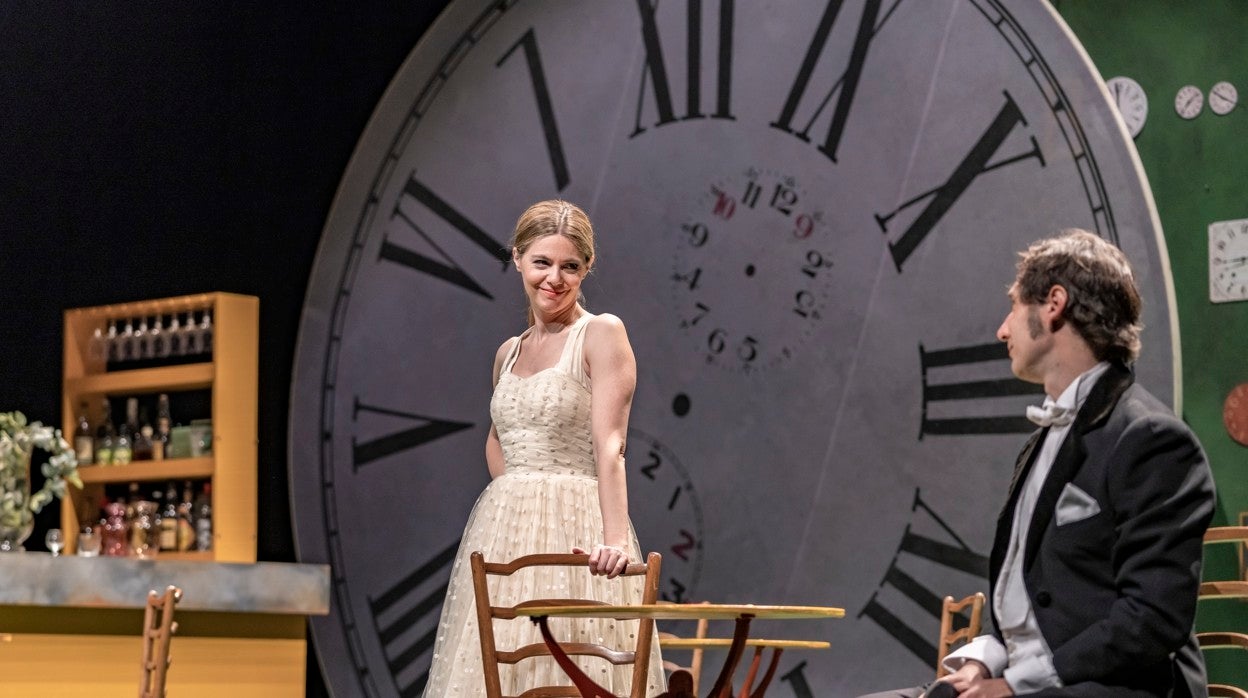 Manuela Velasco y Raúl Fernández de Pablo, en una escena de 'La bella Dorotea'