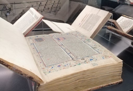 Quinientos años después de Gutenberg: la Biblioteca Nacional expone el primer libro impreso en España